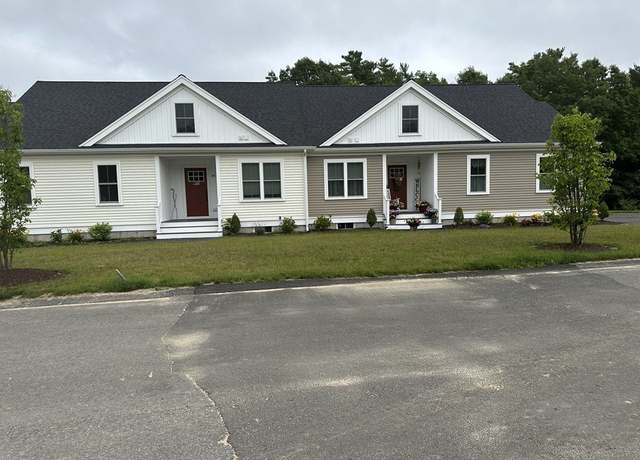 Property at 2 Hayley Cir #0, Rochester, MA 02770, 2 beds, 2 baths