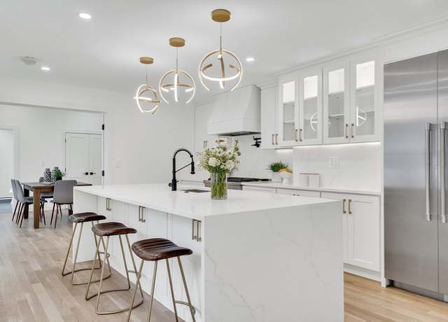 Property at 196 Prospect St, Cambridge, MA 02139, 4 beds, 4.5 baths