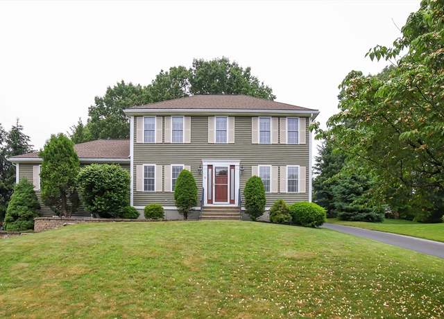 Property at 10 Morgan Cir, Holden, MA 01520, 4 beds, 2.5 baths