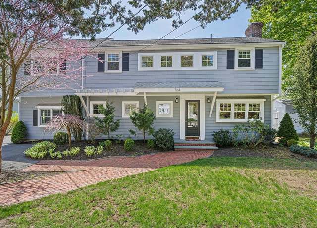 Property at 164 Canal St, Marshfield, MA 02050, 4 beds, 2.5 baths