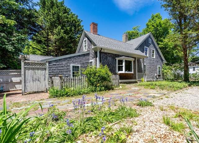 Property at 405 Route 6a, Yarmouth, MA 02675, 3 beds, 2.5 baths
