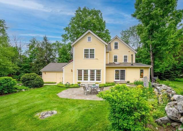 Property at 2 Tabor Hl, Lincoln, MA 01773, 3 beds, 2.5 baths