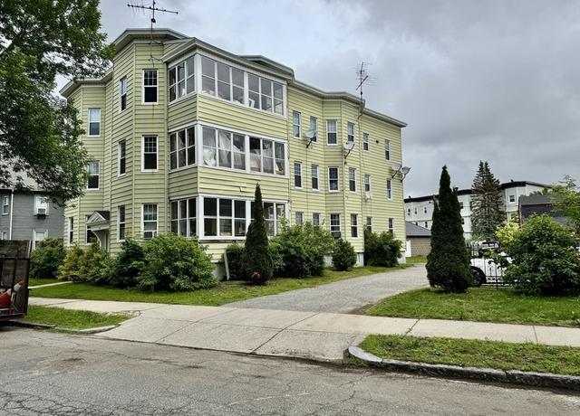 Property at 15-19 Litchfield St, Springfield, MA 01108, 18 beds, 6 baths