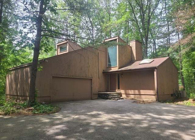 Property at 33 Winter St, Weston, MA 02493, 3 beds, 2.5 baths