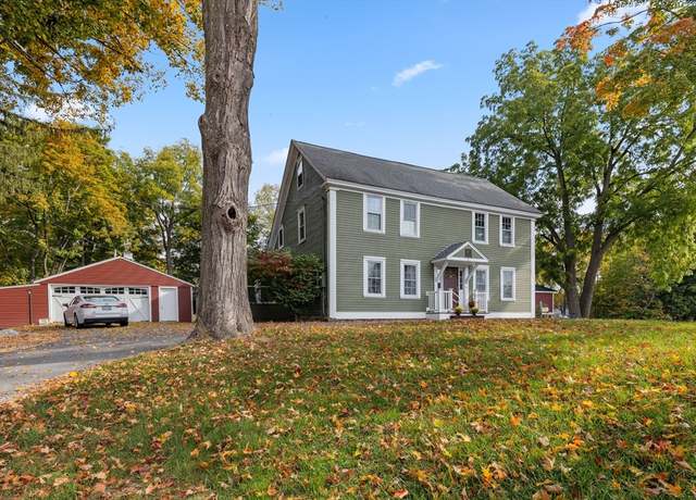 Property at 2 Thornton St, Derry, NH 03038, 5 beds, 4.5 baths