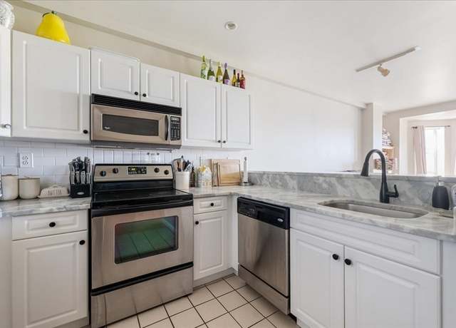 Property at 1 Cityview Ln #511, Quincy, MA 02169, 1 bed, 1 bath