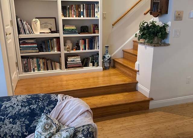 Property at 19 Worcester Sq #1, Boston, MA 02118, 2 beds, 2.5 baths