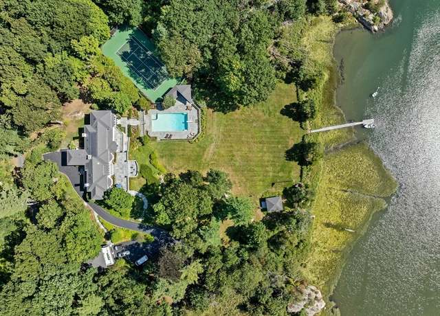 Property at 30 Black Horse Ln, Cohasset, MA 02025, 7 beds, 7.5 baths