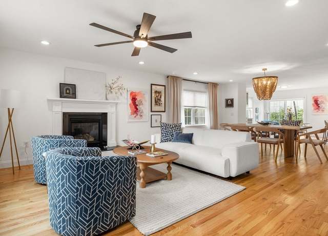 Property at 54 Villa Ave #2, Winthrop, MA 02152, 3 beds, 2.5 baths
