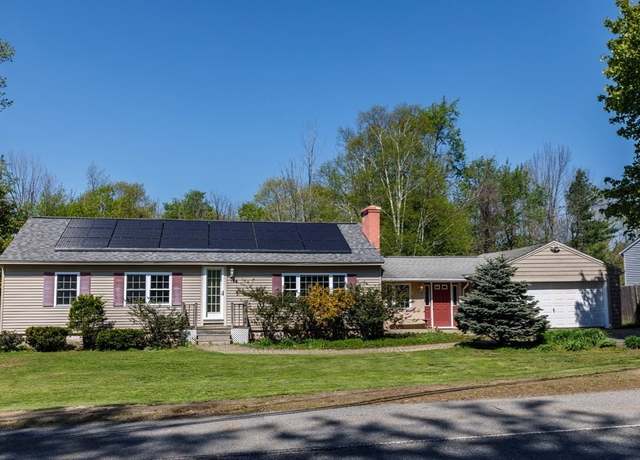 Property at 744 Pearl St, Gardner, MA 01440, 4 beds, 2 baths