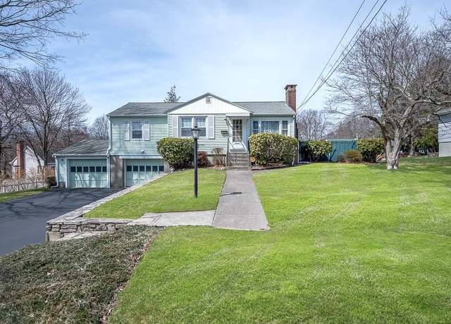 Property at 140 Crescent St, Shrewsbury, MA 01545, 3 beds, 1.5 baths