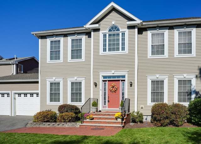 Property at 19 Court St #19, Medford, MA 02155, 3 beds, 2.5 baths