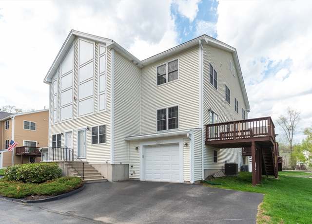 Property at 1 Knotts St #1, Hudson, MA 01749, 2 beds, 2.5 baths