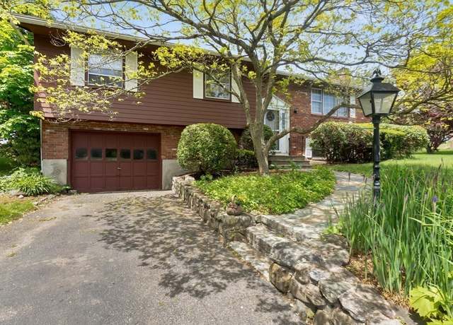 Property at 14 Paulette Dr, Danvers, MA 01923, 3 beds, 1 bath