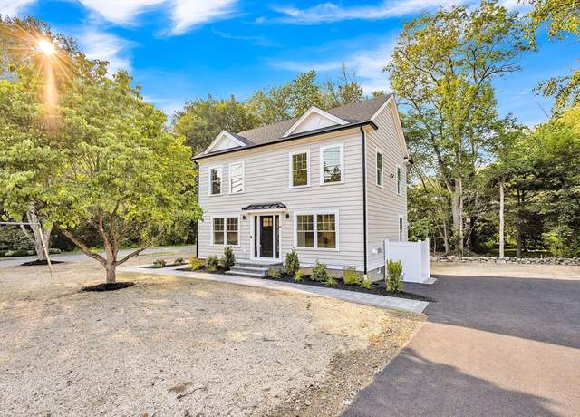 Property at 14 Northgate Rd, Northborough, MA 01532, 5 beds, 3.5 baths