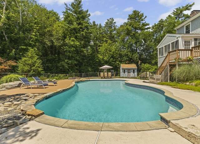 Property at 17 Shagbark Rd, Easton, MA 02375, 3 beds, 2.5 baths
