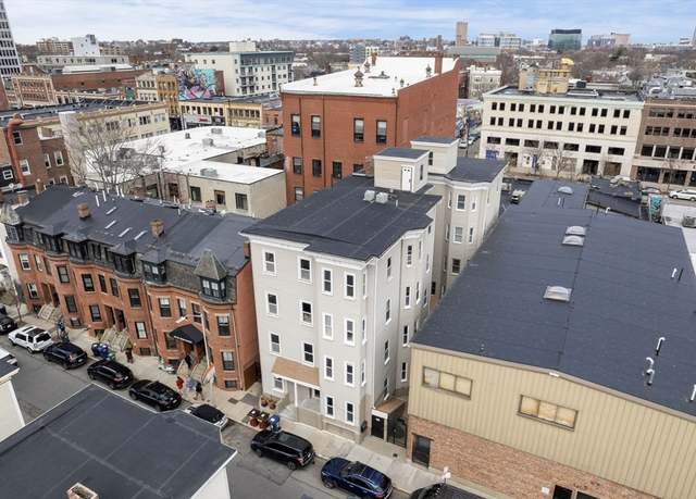 Property at 195 Green St, Cambridge, MA 02139, 16 beds, 4 baths