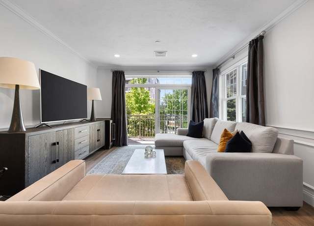 Property at 320 Middlesex Ave Unit B109, Medford, MA 02155, 1 bed, 1 bath