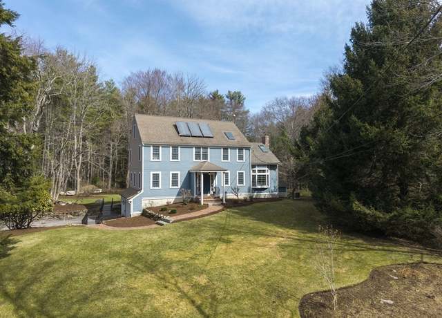 Property at 16 Lantern Ln, Norwell, MA 02061, 4 beds, 2.5 baths