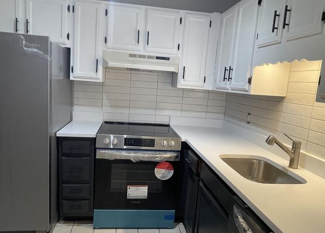 Property at 41 West St Unit C2, Randolph, MA 02368, 2 beds, 1 bath