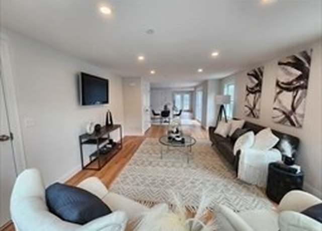 Property at 48 Village St #1001, Reading, MA 01867, 2 beds, 2.5 baths