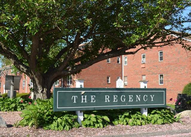 Property at 153 Regency Park Dr #153, Agawam, MA 01001, 1 bed, 1 bath