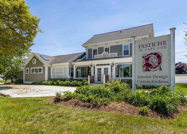 Property at 8 South St, Dennis, MA 02639, 4 beds, 4 baths