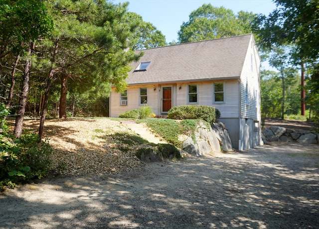 Property at 64 Cranes Ln, Brewster, MA 02631, 3 beds, 2 baths