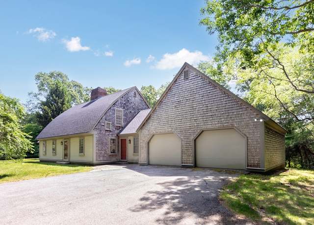 Property at 66 Clifford Rd, Plymouth, MA 02360, 3 beds, 2 baths
