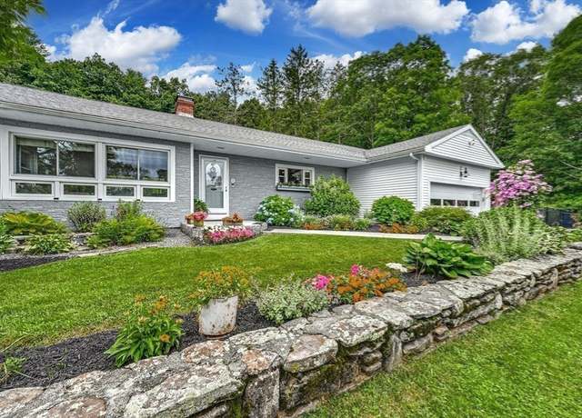 Property at 6 Black Hill Rd, Paxton, MA 01612, 2 beds, 2.5 baths