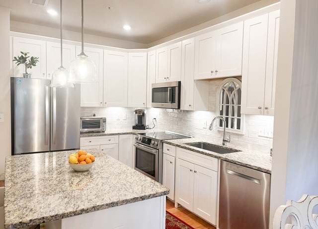 Property at 200 Martins Lndg #108, North Reading, MA 01864, 1 bed, 1 bath