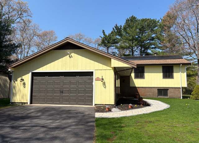 Property at 11 Michael Rd, Bourne, MA 02559, 4 beds, 2 baths
