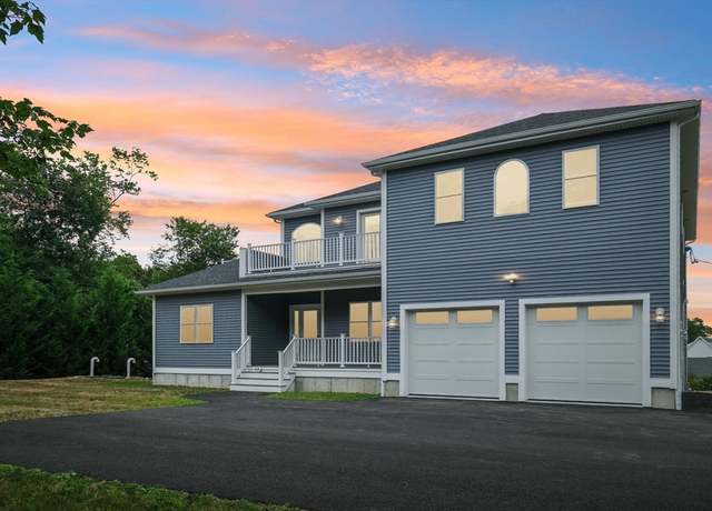 Property at 920 Drift Rd, Westport, MA 02790, 5 beds, 3.5 baths