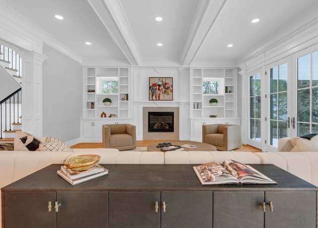 Property at 18 Sprague, Wellesley, MA 02481, 6 beds, 6.5 baths