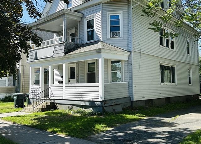 Property at 31 Denton Cir, Springfield, MA 01104, 5 beds, 3 baths