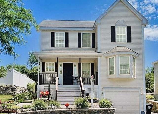 Property at 21 Parlee St, Salem, MA 01970, 3 beds, 1.5 baths
