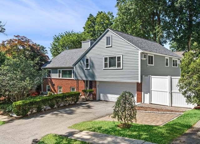 Property at 4 Chestnut St, Winchester, MA 01890, 4 beds, 4.5 baths