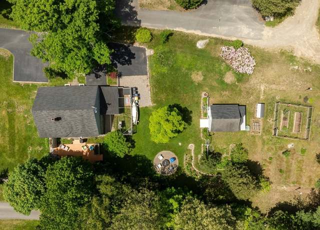 Property at 21 Norwell Ave, Norwell, MA 02061, 4 beds, 2 baths