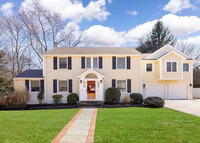 Property at 99 Hagen Rd, Newton, MA 02459, 4 beds, 2.5 baths