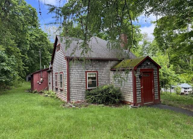 Property at 54 Plymouth St, East Bridgewater, MA 02333, 2 beds, 1 bath