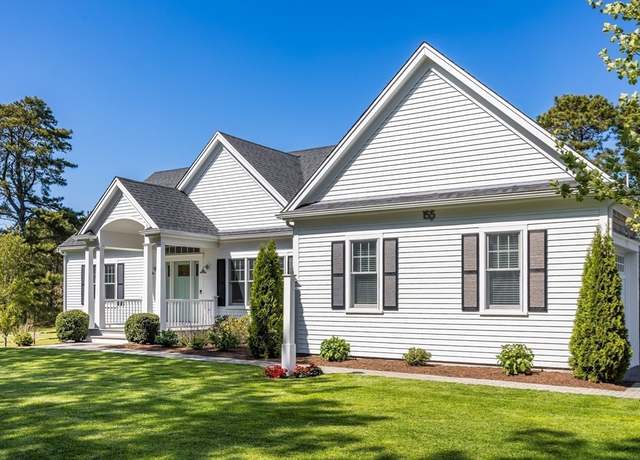 Property at 155 Old Barnstable Rd, Mashpee, MA 02649, 3 beds, 2.5 baths