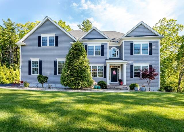 Property at 1 Clearview Dr, Franklin, MA 02038, 4 beds, 3.5 baths