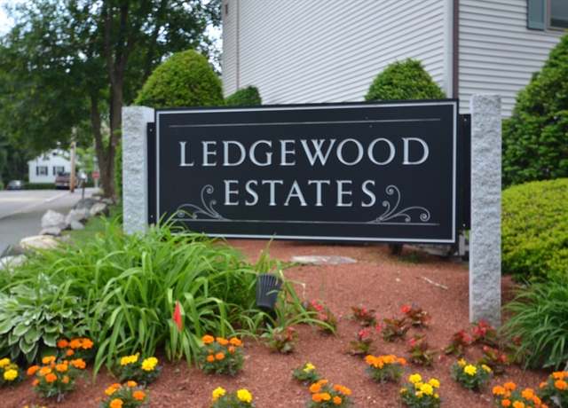 Property at 2 Rocky Nook #2, Malden, MA 02148, 2 beds, 1.5 baths