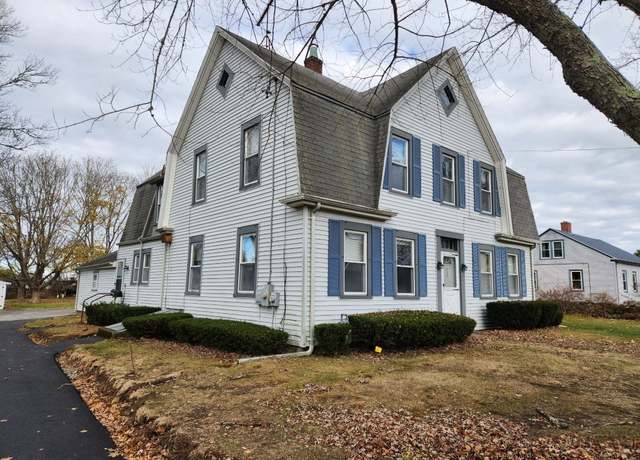 Property at 805 Hathaway Rd, New Bedford, MA 02740, 3 beds, 1.5 baths
