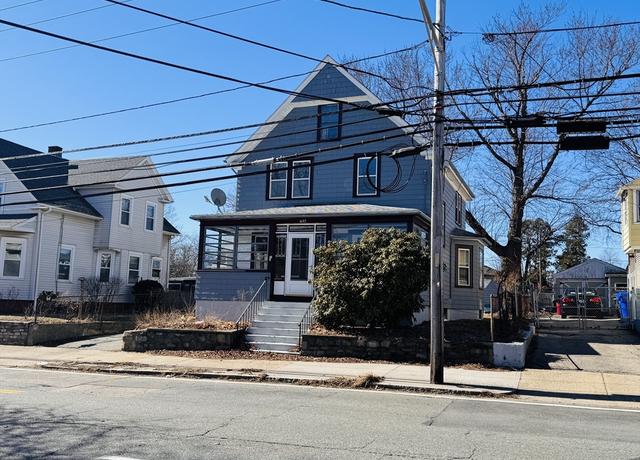 Property at 1127 S Broadway, East Providence, MA 01914, 4 beds, 1.5 baths