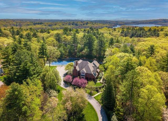 Property at 6 Stratford Way, Lincoln, MA 01773, 5 beds, 5 baths