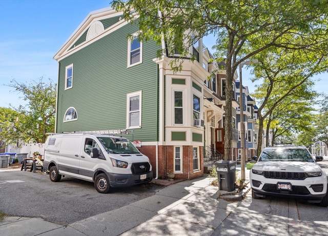 Property at 110 I St, Boston, MA 02127, 3 beds, 1.5 baths