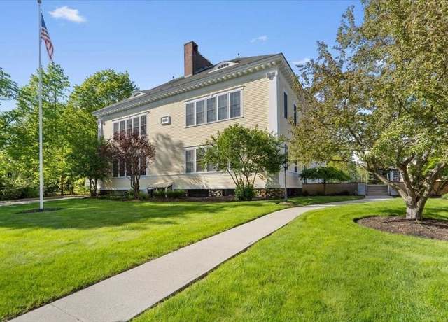 Property at 42 Phillips Rd #1, Holden, MA 01520, 2 beds, 1 bath