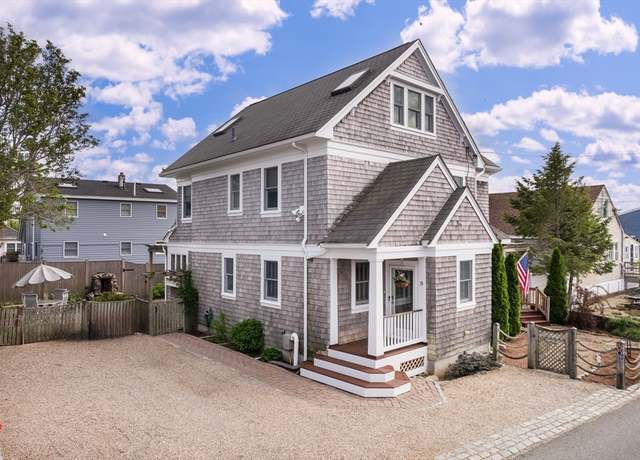 Property at 9 62nd St, Newburyport, MA 01950, 2 beds, 2 baths