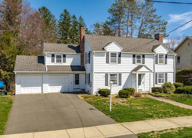 Property at 144 Ohio Ave, West Springfield, MA 01089, 4 beds, 2.5 baths